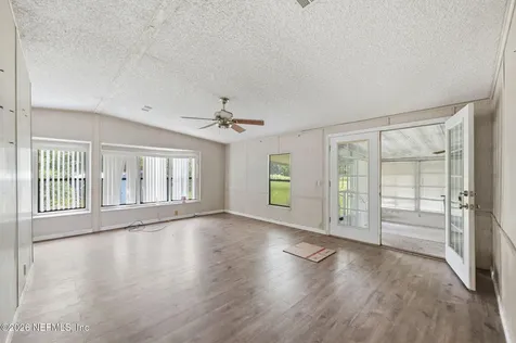 100 Alligator Circle Crescent City FL 32112