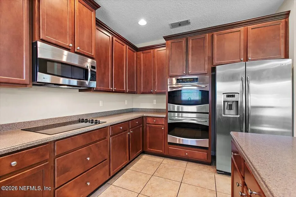 8992 Merseyside Avenue Jacksonville FL 32219
