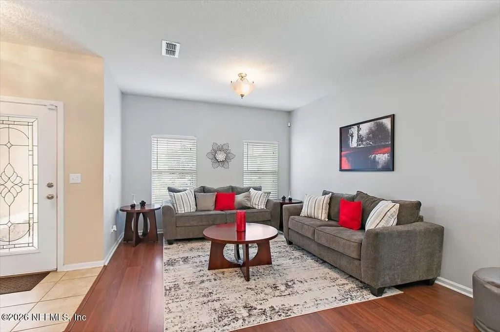 8992 Merseyside Avenue Jacksonville FL 32219