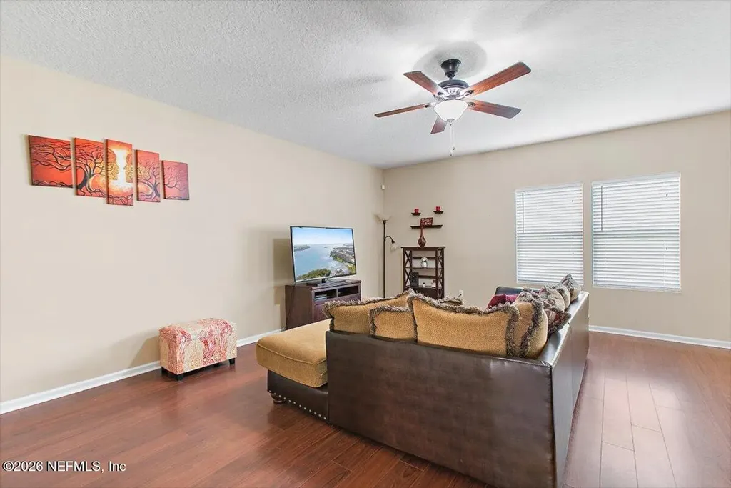 8992 Merseyside Avenue Jacksonville FL 32219
