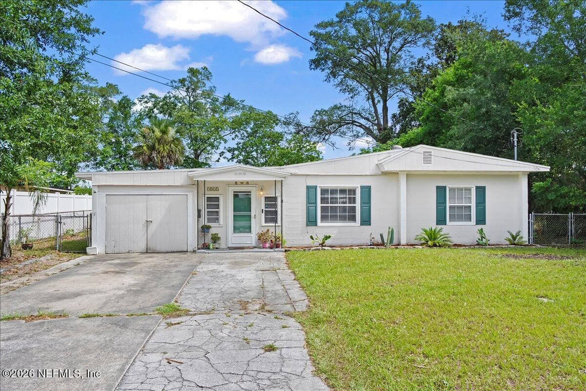 9823 Eve Drive N Jacksonville FL 32246
