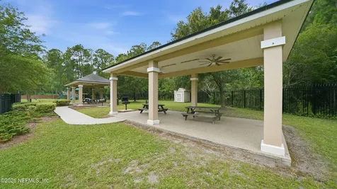 14304 Summer Breeze Drive Jacksonville FL 32218