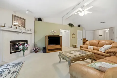 5427 Blue Pacific Drive Jacksonville FL 32257