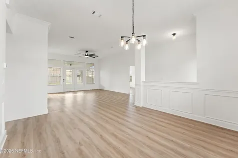 15738 Northside Drive E Jacksonville FL 32218
