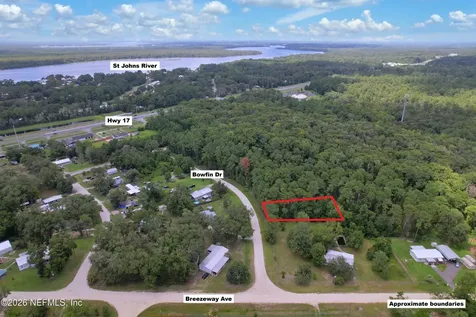114 Bowfin Drive Satsuma FL 32189