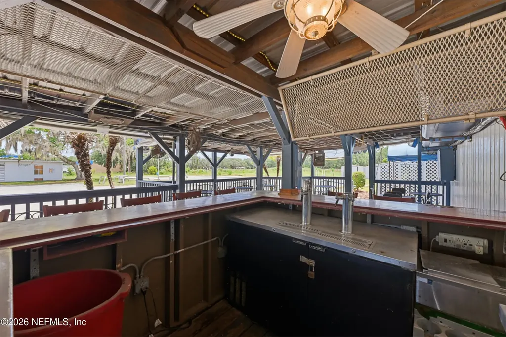 1148 Co Road 309 Crescent City FL 32112