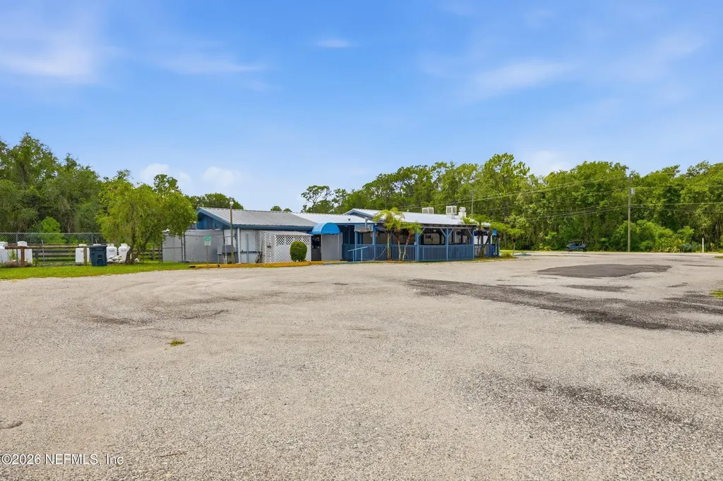 1148 Co Road 309 Crescent City FL 32112