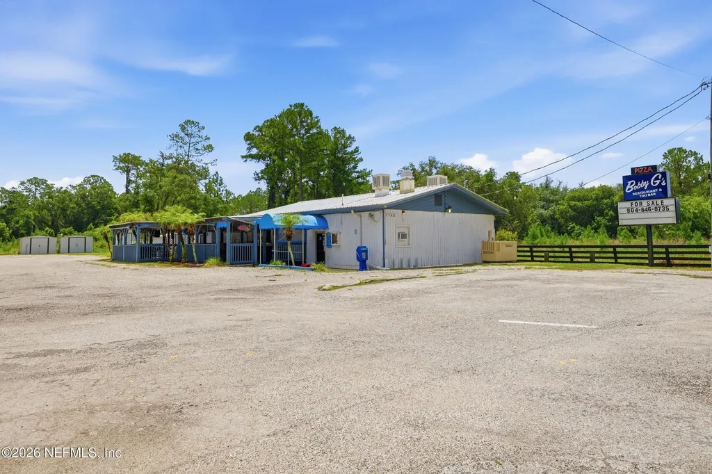 1148 Co Road 309 Crescent City FL 32112