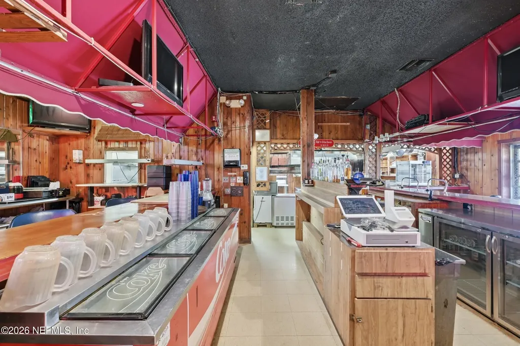 1148 Co Road 309 Crescent City FL 32112