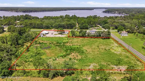 1148 Co Road 309 Crescent City FL 32112