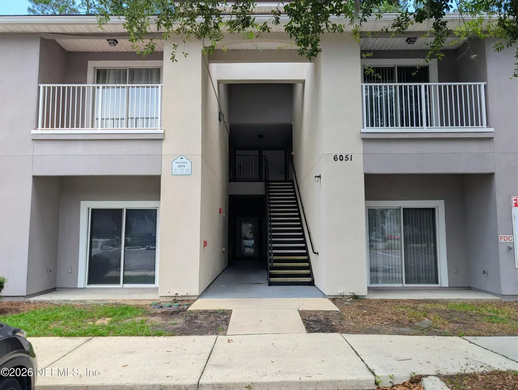 6051 Maggies Circle Jacksonville FL 32244