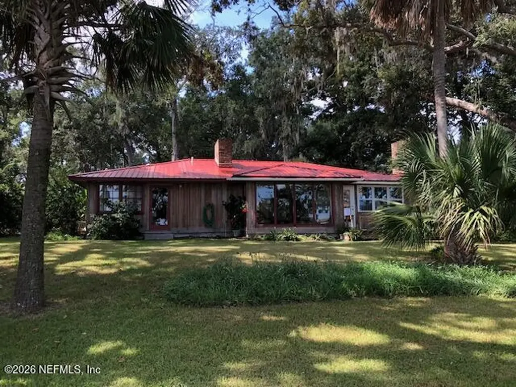 97098 Pirates Point Road Yulee FL 32097