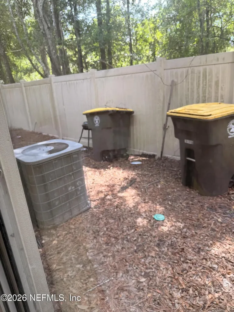 4746 Playpen Drive Jacksonville FL 32210
