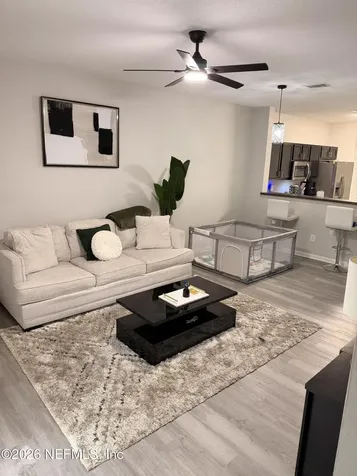 4746 Playpen Drive Jacksonville FL 32210