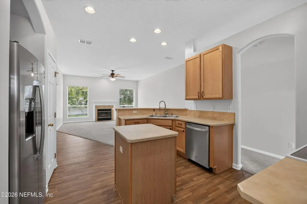 2480 Ridge Will Drive Jacksonville FL 32246
