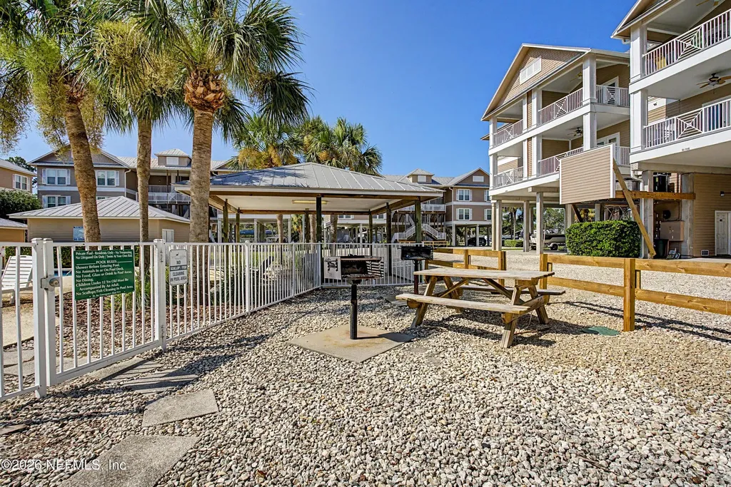 104 3rd Avenue E Horseshoe Beach FL 32648