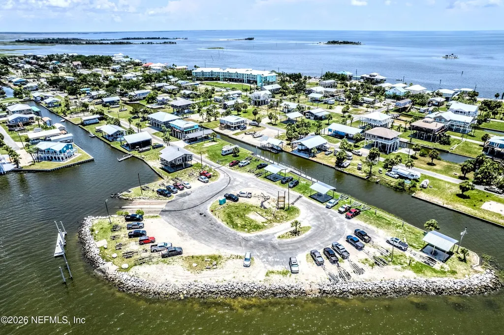 104 3rd Avenue E Horseshoe Beach FL 32648