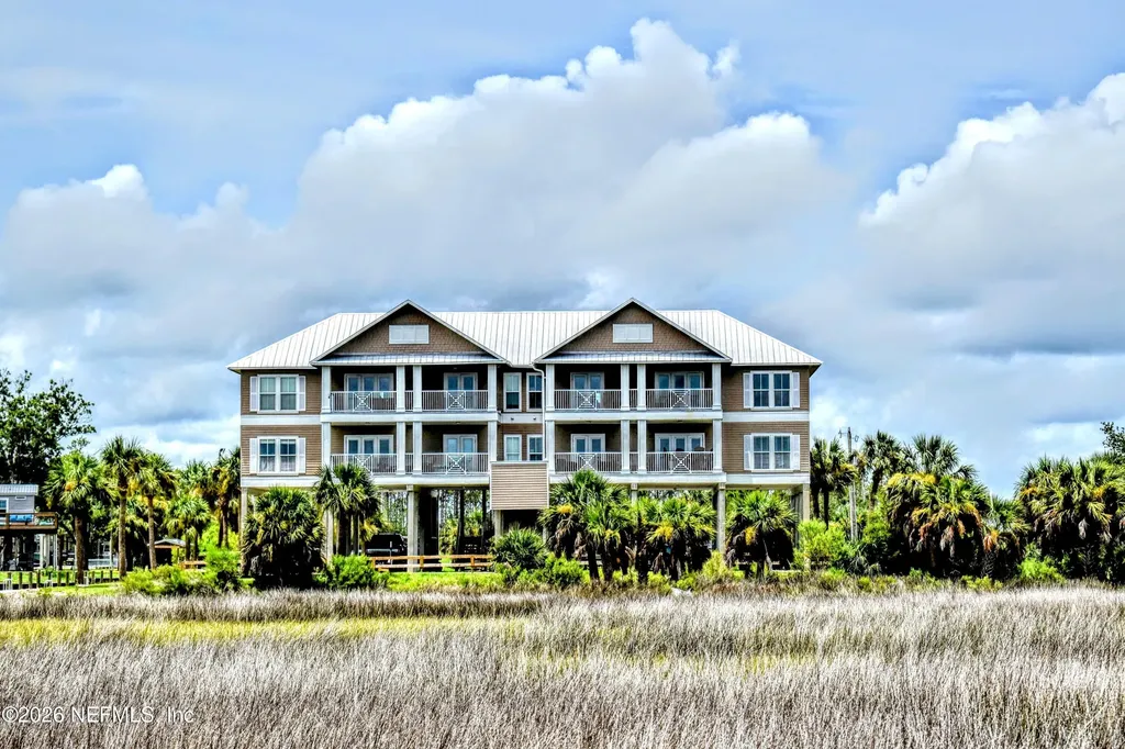 104 3rd Avenue E Horseshoe Beach FL 32648