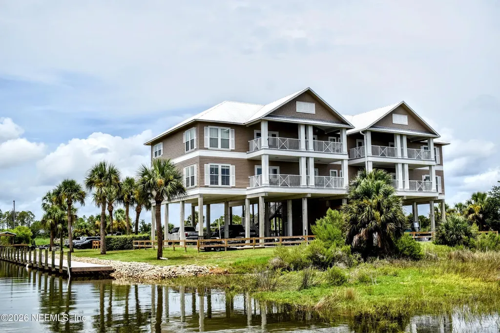 104 3rd Avenue E Horseshoe Beach FL 32648