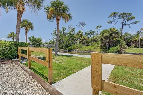 104 3rd Avenue E Horseshoe Beach FL 32648