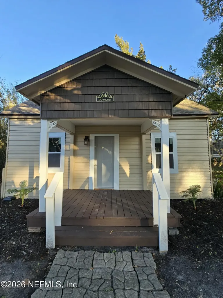 646 N Church Street Starke FL 32091