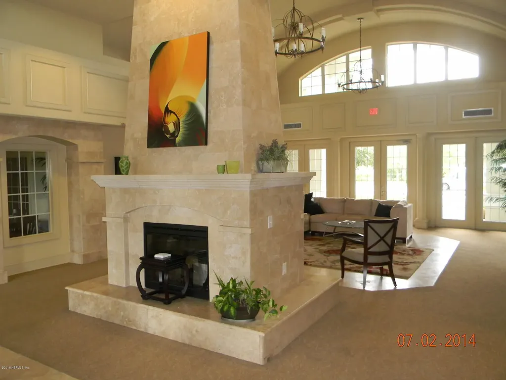 8290 Gate Parkway W Jacksonville FL 32216