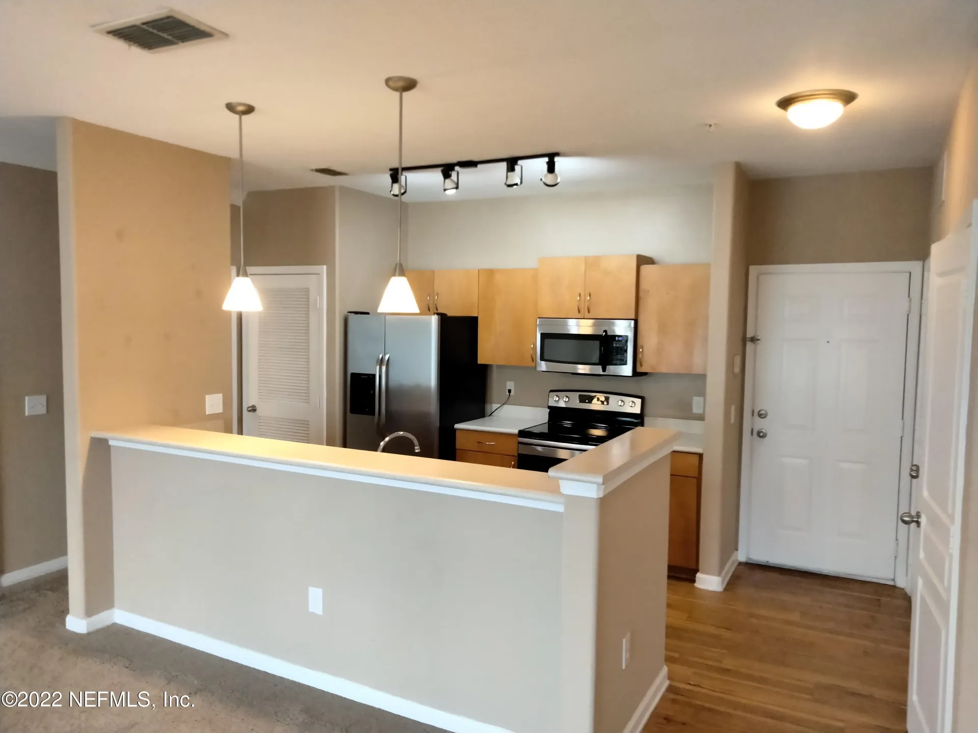 8290 Gate Parkway W Jacksonville FL 32216