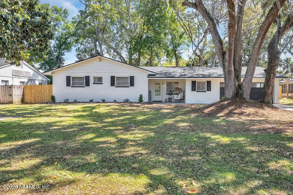 14396 Aqua Vista Road N Jacksonville FL 32224