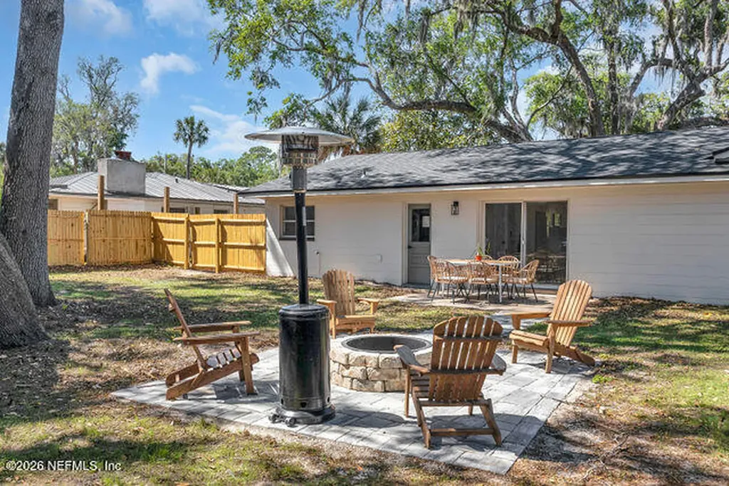 14396 Aqua Vista Road N Jacksonville FL 32224