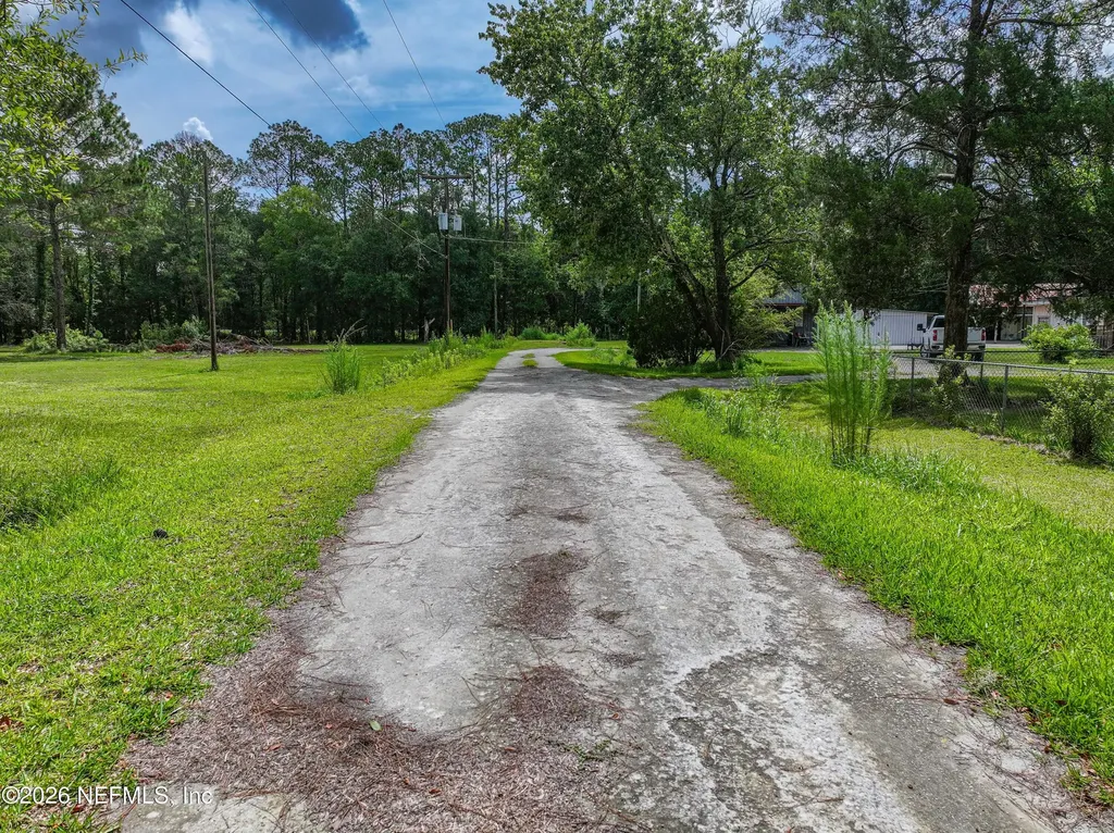 2856 NE 187th Street Starke FL 32091
