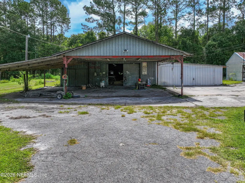 2856 NE 187th Street Starke FL 32091