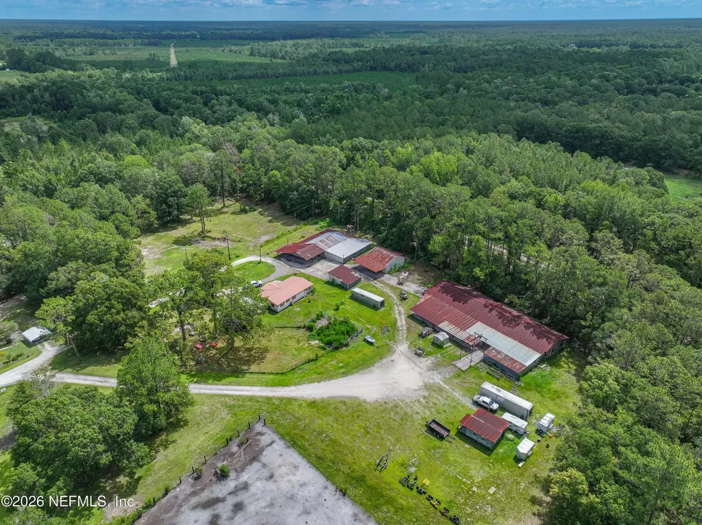 2856 NE 187th Street Starke FL 32091