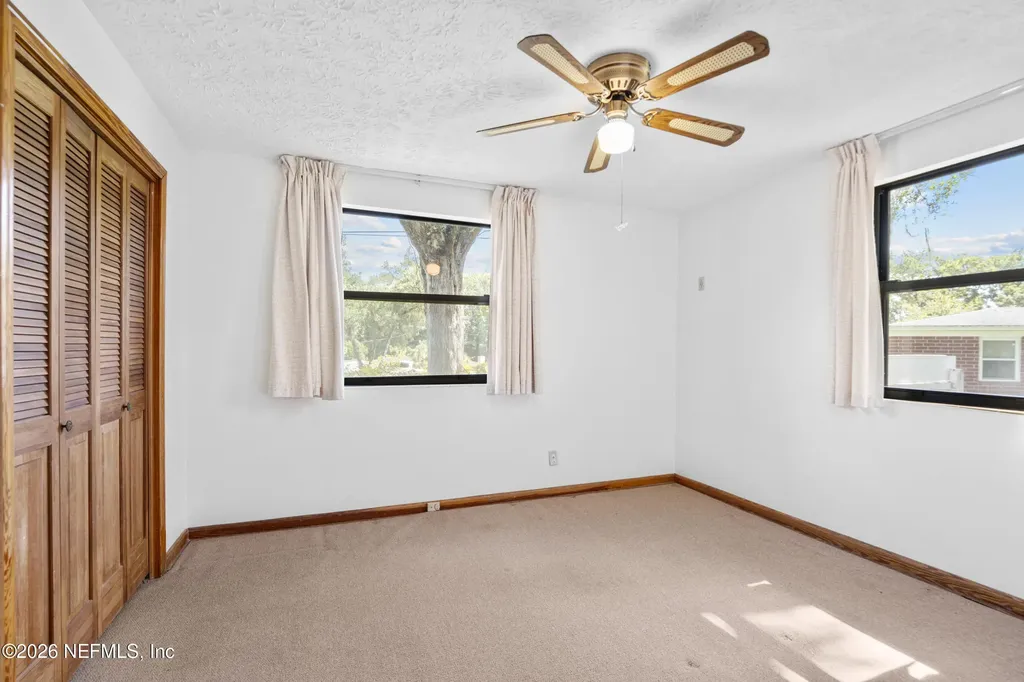 8636 St Patrick Lane Jacksonville FL 32216