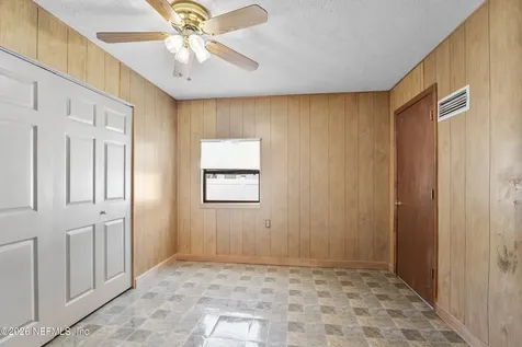 8636 St Patrick Lane Jacksonville FL 32216