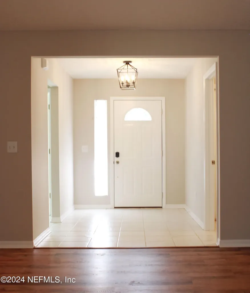 8229 Provincial Circle S Jacksonville FL 32277