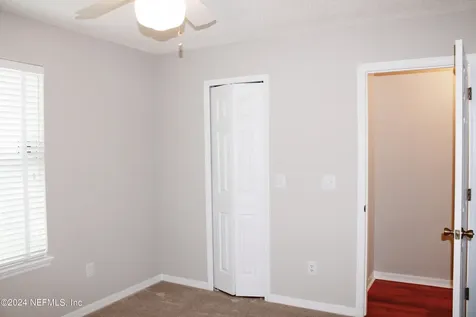 8229 Provincial Circle S Jacksonville FL 32277