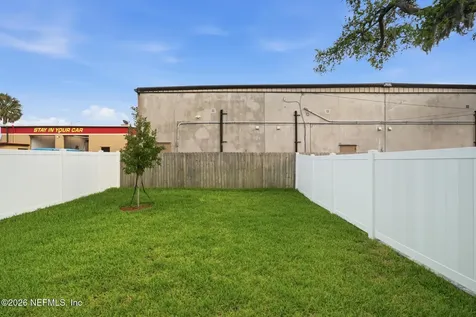 1304 1st Avenue N Jacksonville Beach FL 32250