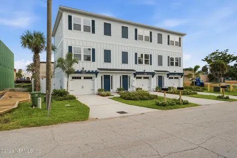 1304 1st Avenue N Jacksonville Beach FL 32250