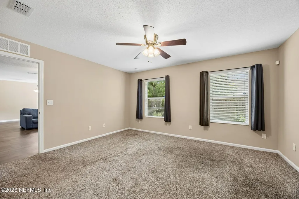 6033 Peeler Road S Jacksonville FL 32277