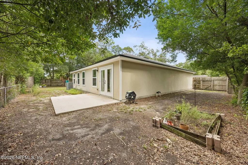 6033 Peeler Road S Jacksonville FL 32277