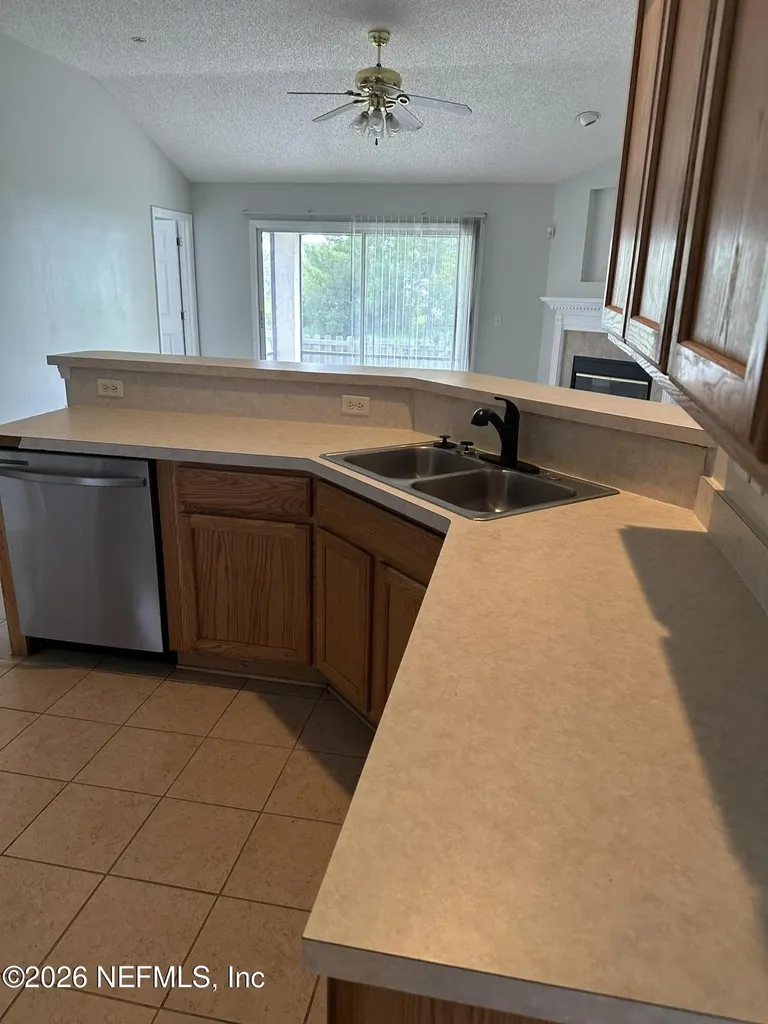 1610 Northglen Circle Middleburg FL 32068