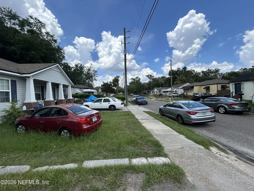 2018 Brackland Street Jacksonville FL 32206