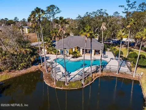1800 The Greens Way Jacksonville Beach FL 32250