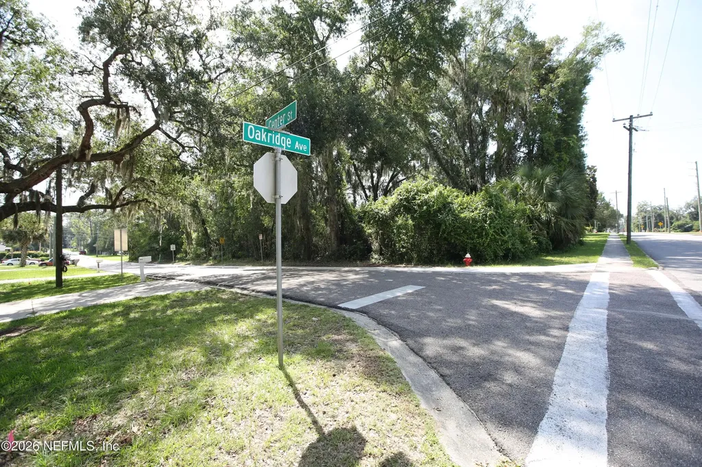 1525 Center Street Green Cove Springs FL 32043