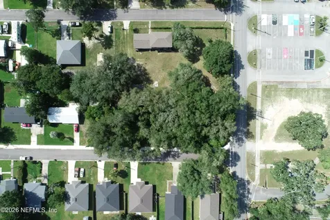 1525 Center Street Green Cove Springs FL 32043