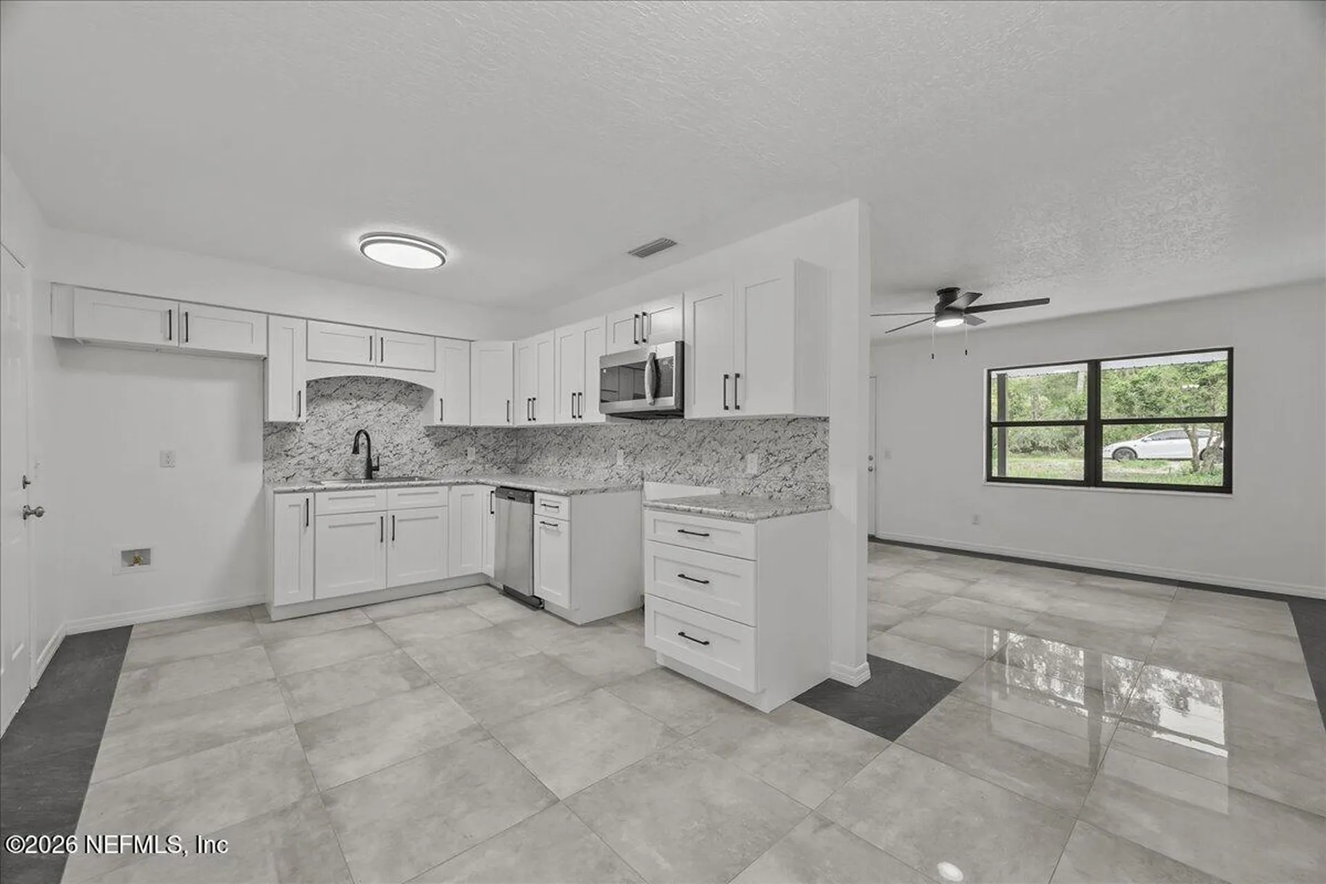 109 Ivey Road San Mateo FL 32187