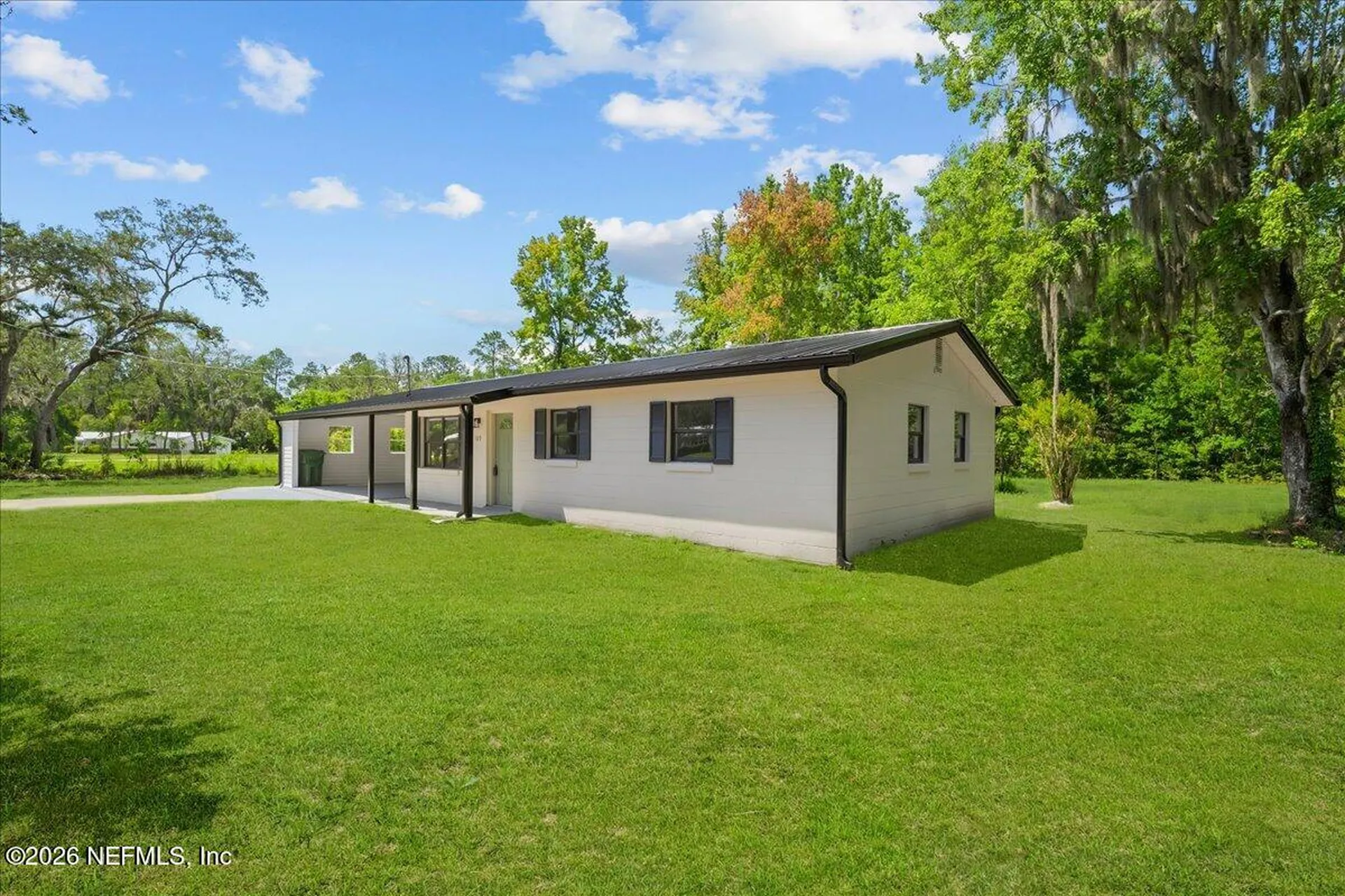 109 Ivey Road San Mateo FL 32187