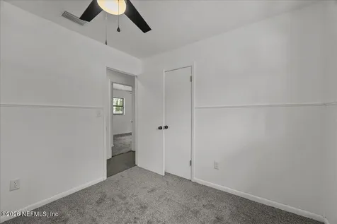 109 Ivey Road San Mateo FL 32187