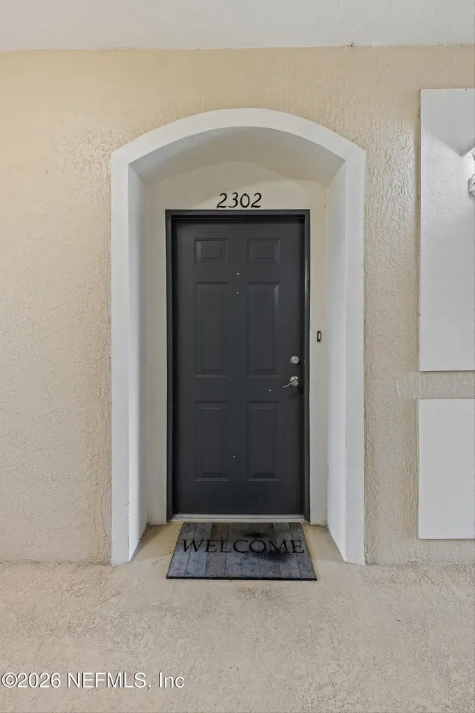 7801 Point Meadows Drive Jacksonville FL 32256