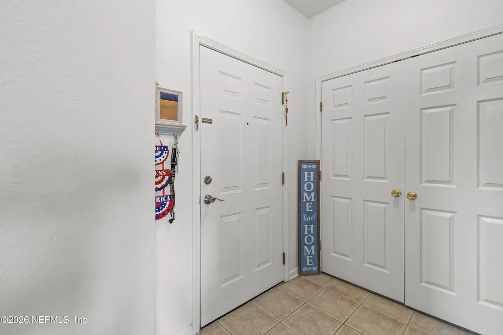 7801 Point Meadows Drive Jacksonville FL 32256